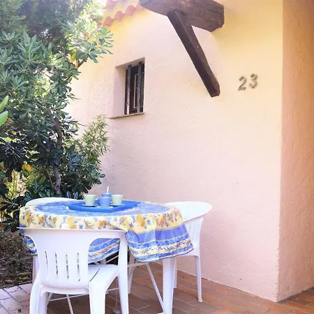 2 Pièces Avec Parking Près De La - Fr-1-251-348 Appartement Le Lavandou